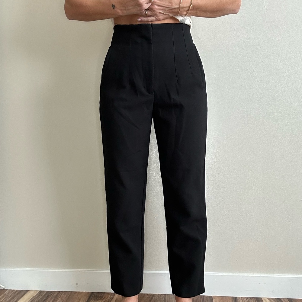 Zara Black Ankle-Length Women's Pants